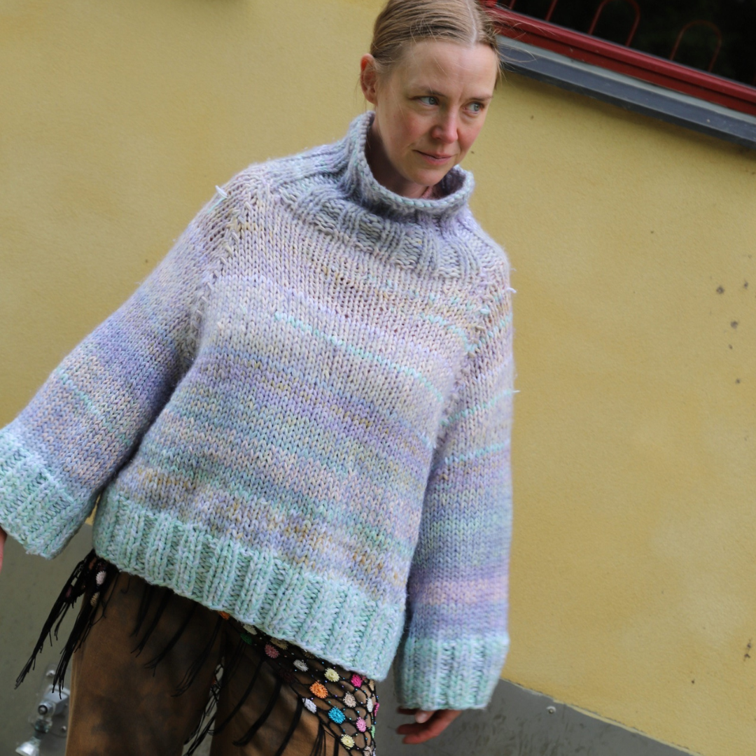 SPRING SWEATER