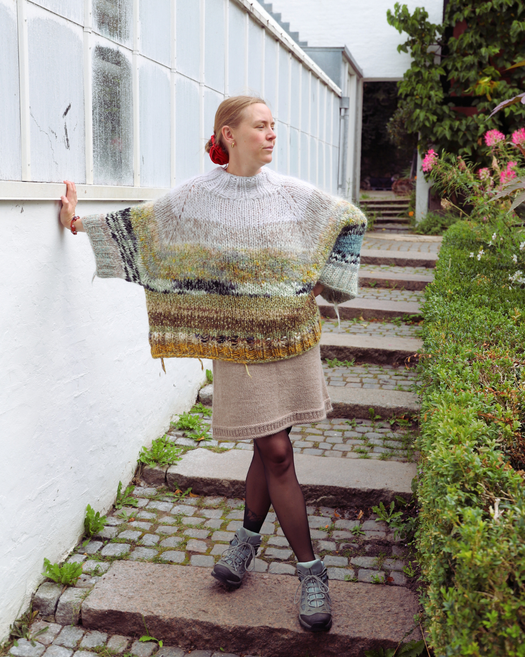 SPRING SWEATER
