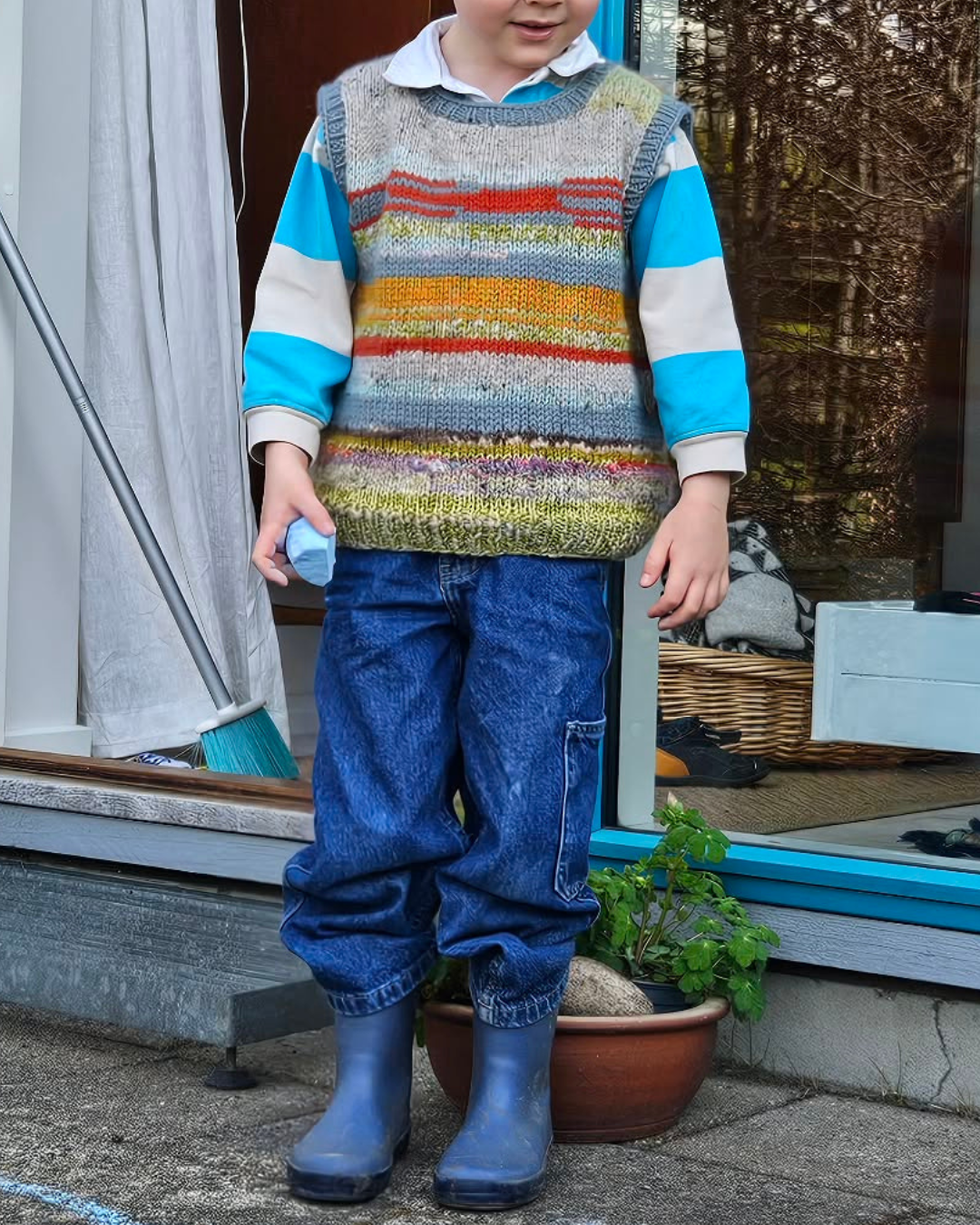 Easy and quick Scrap Yarn Vest