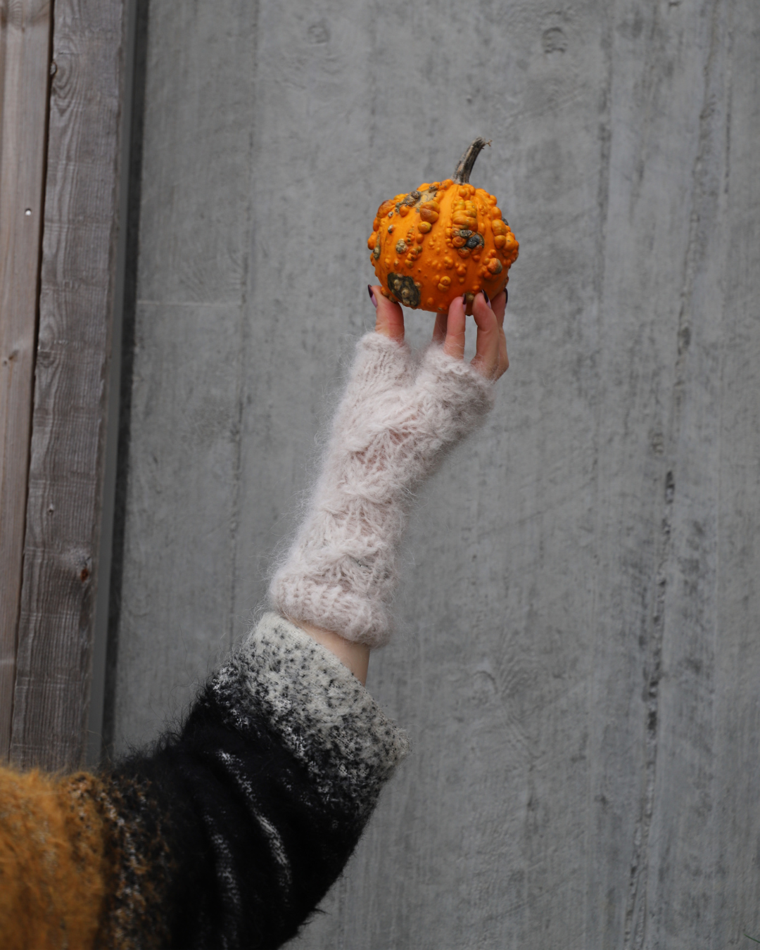 Pumpkin Spice Wristwarmer