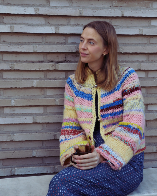 CUTE COLLAR CARDIGAN