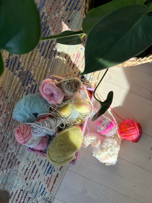 LIVE WEBINAR Learn to knit with yarn scraps