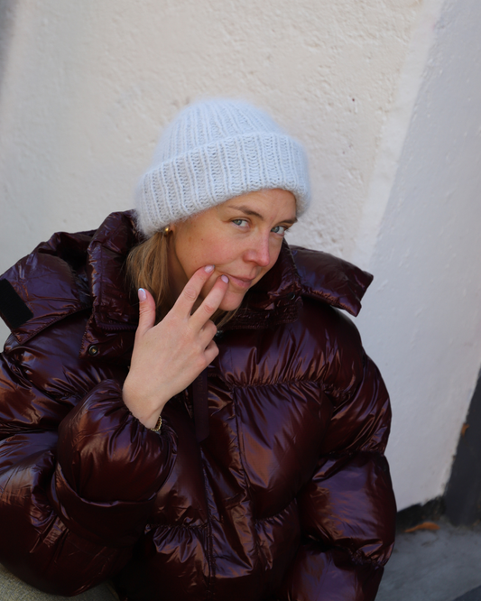 Beanie Balaclava Light brugt som beanie hue med ribstrik og blød pasform